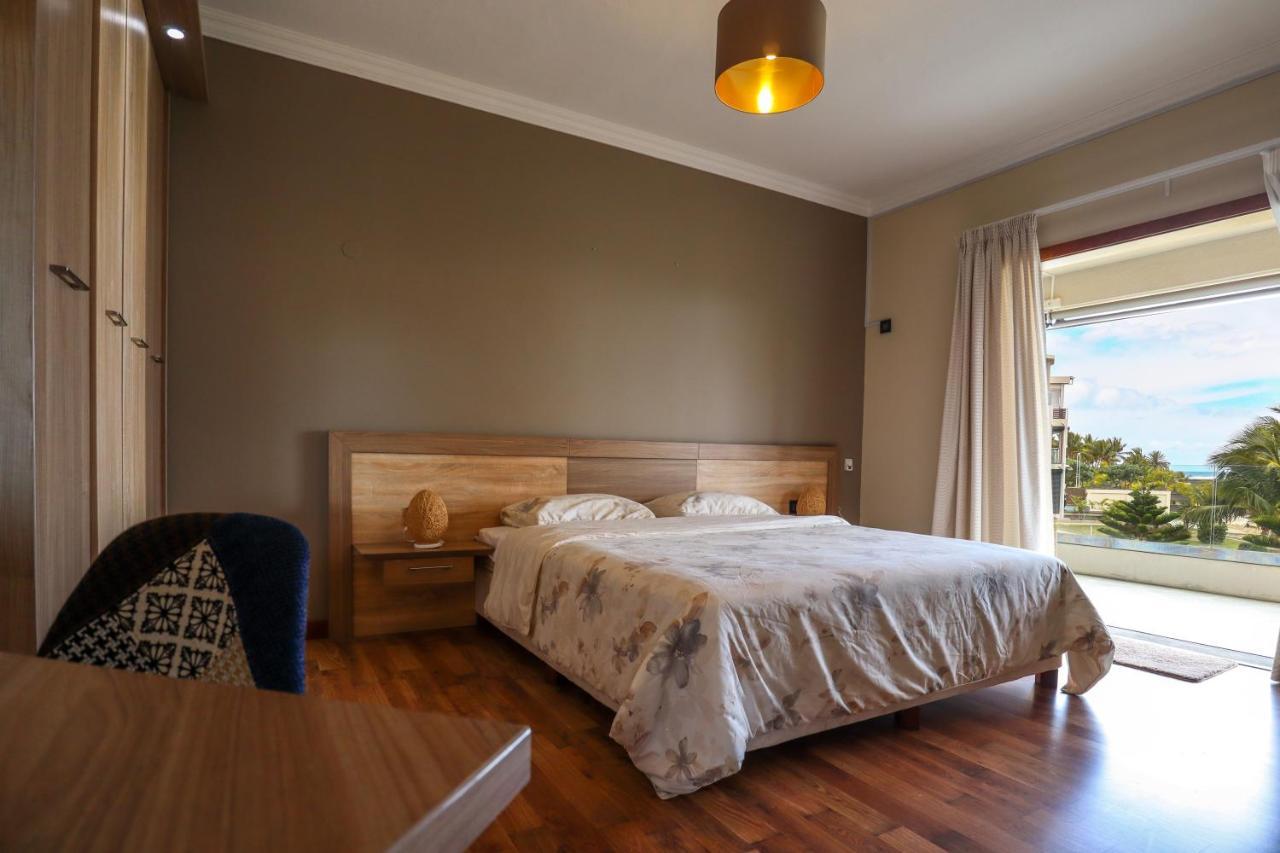 Pierre Bleue Beachfront Villa Flic-en-Flacq Dış mekan fotoğraf